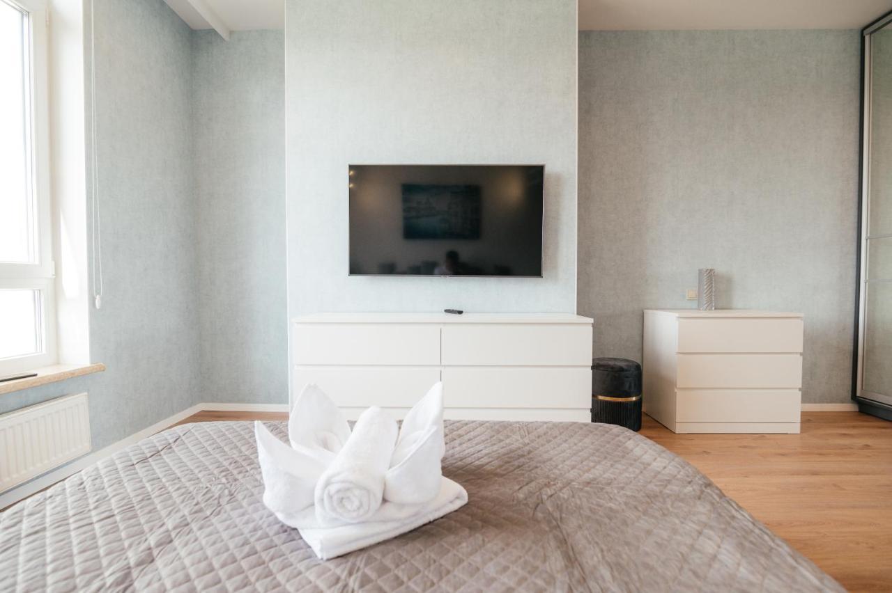 Pearl Premium Apartments 3 Kyiv Exterior photo