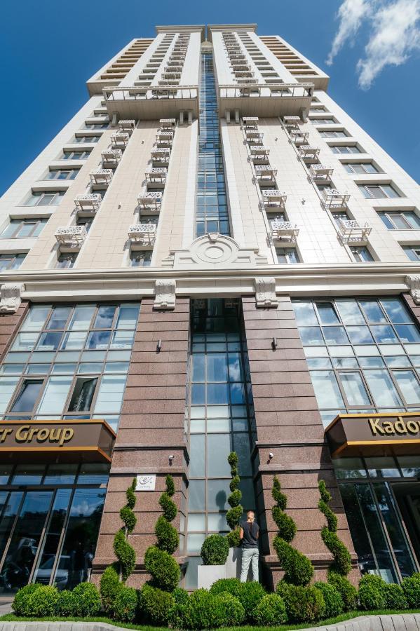 Pearl Premium Apartments 3 Kyiv Exterior photo