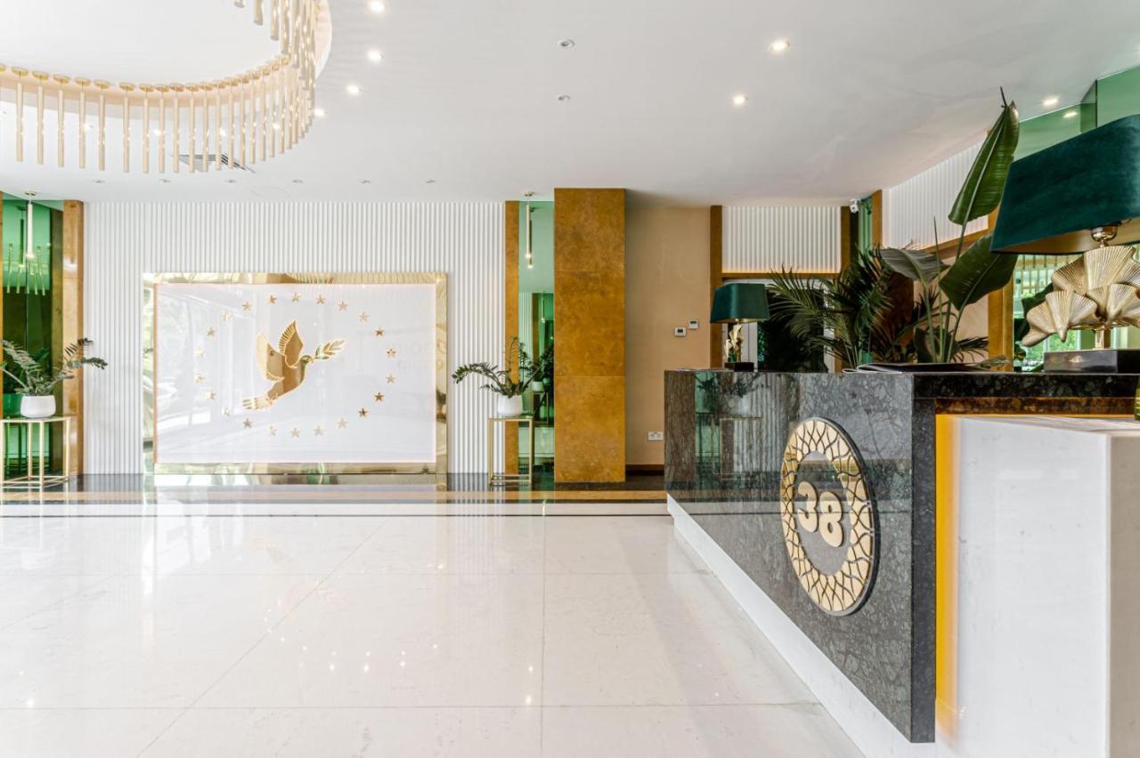 Pearl Premium Apartments 3 Kyiv Exterior photo